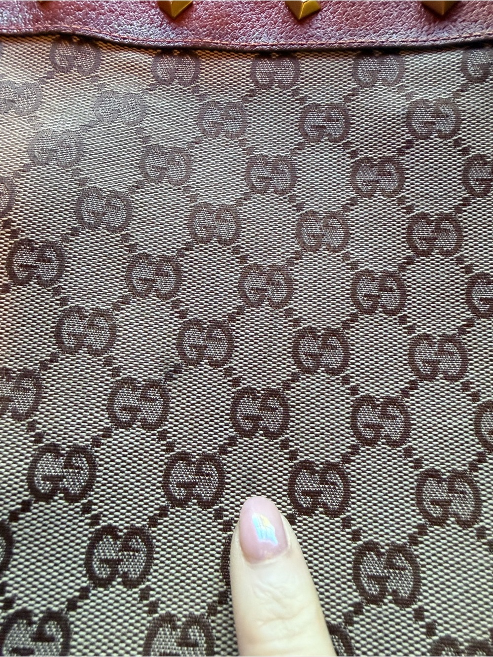 Gucci Nail Head Brown GG Canvas Crossbody with Cognac Leather Trim - Picture 7 of 12